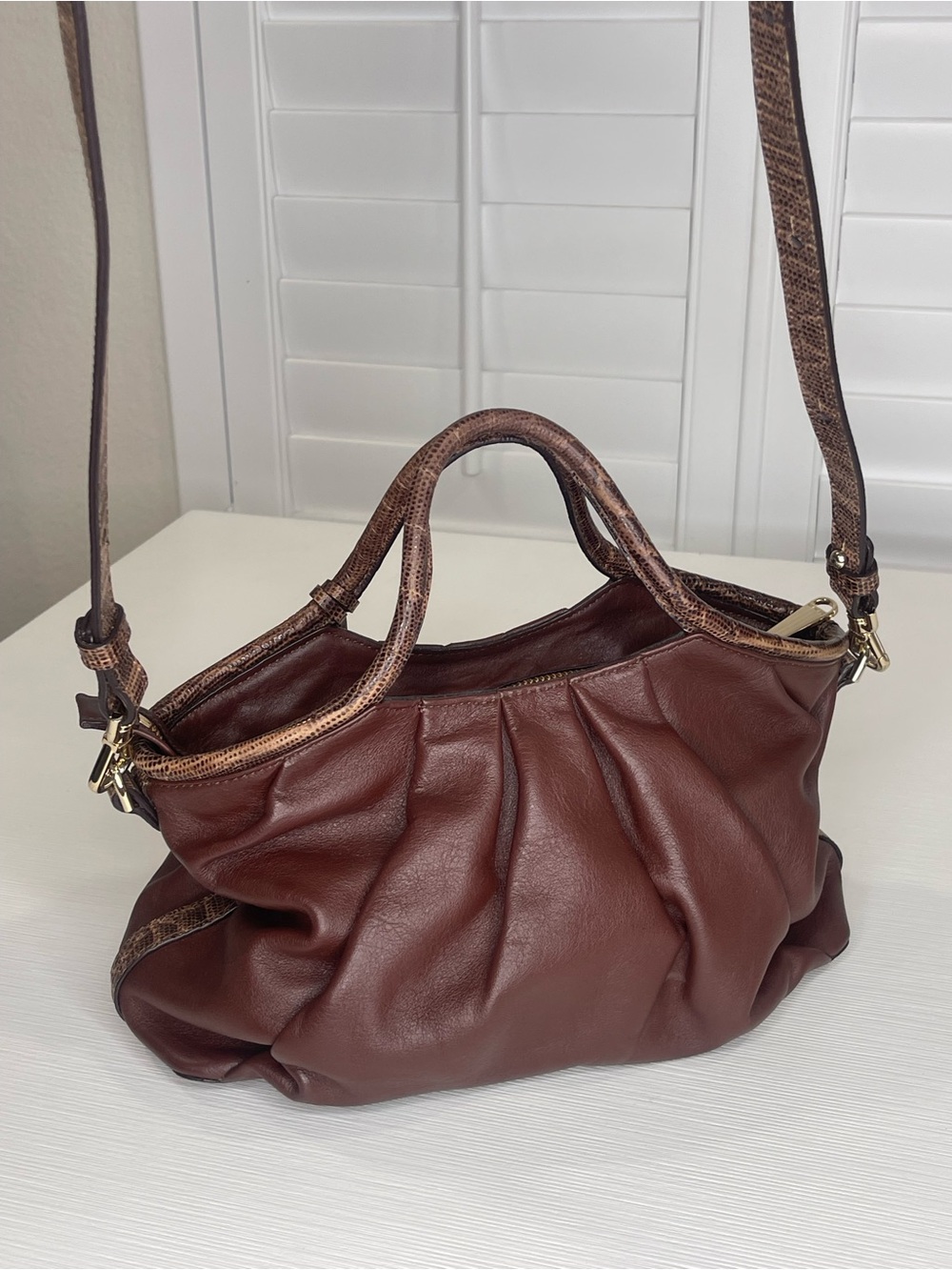 Brahmin Leather Pleated Satchel Bag with Removable Crossbody Strap - Picture 2 of 8